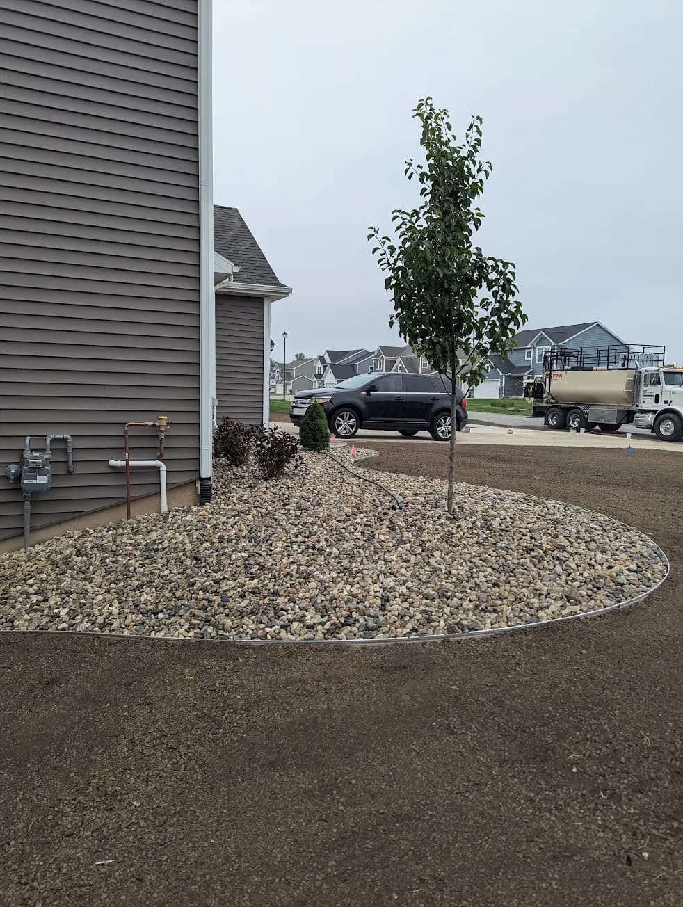 Front yard stone border